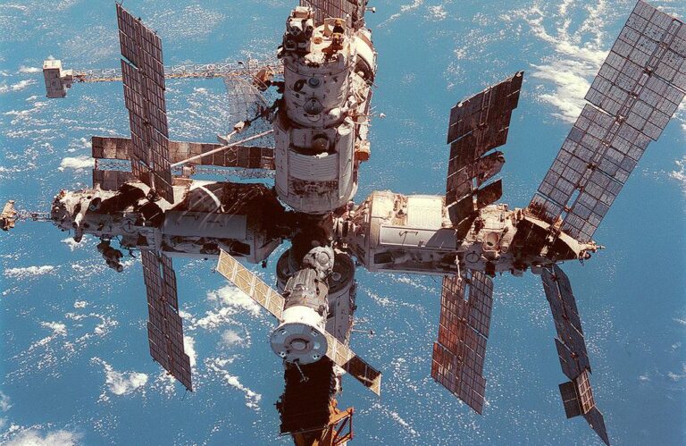 space20debris cropped1 768x499